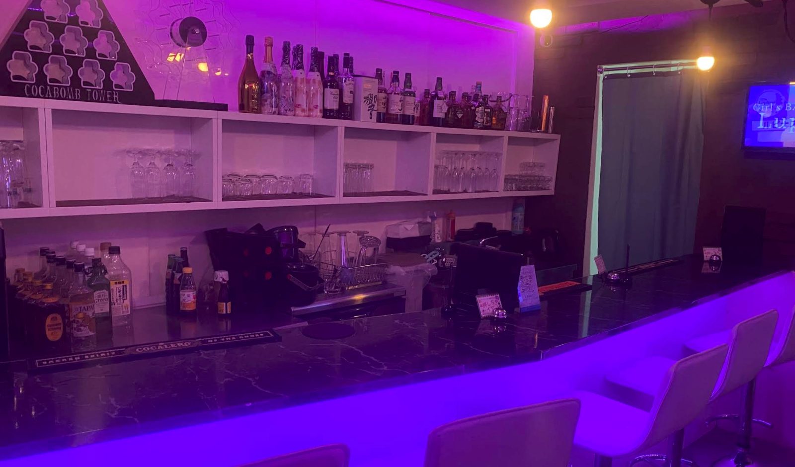 Girls BAR LOUNGE Lupinus 店内写真2